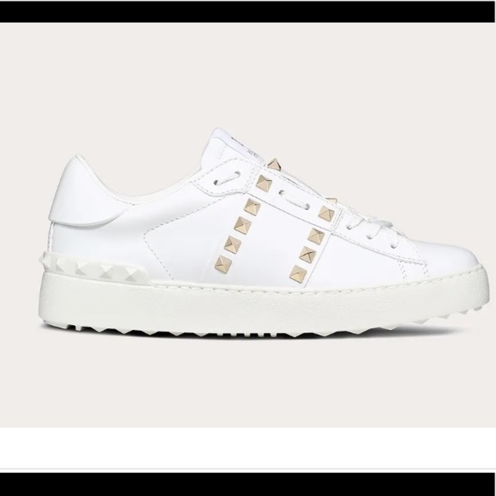 Valentino Rockstud Untitled Sneaker